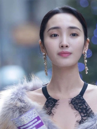 Wang Zuxian (王紫璇)