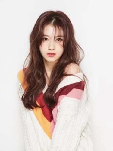 Sana (사나)