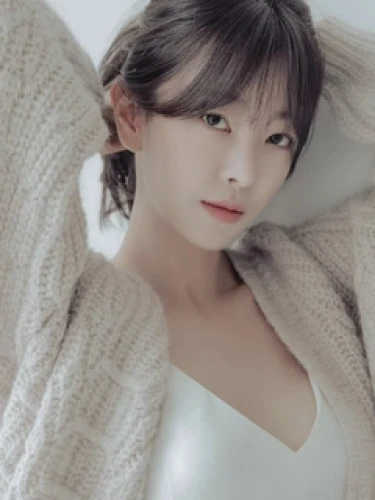 Go Won-hee (고원희)