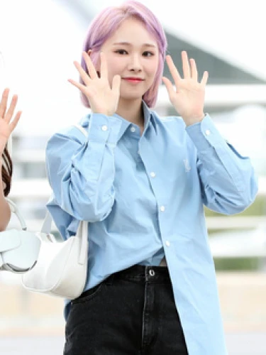 Mia (미아)
