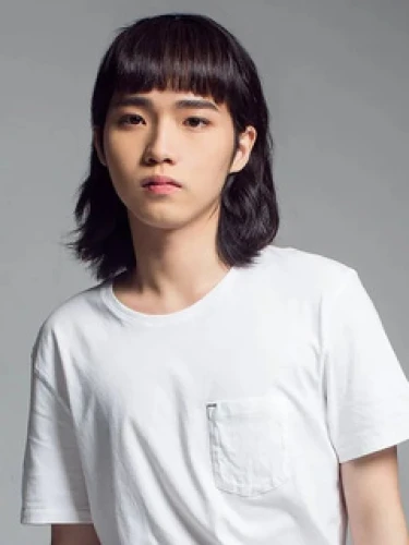 Chih Siou (持修)