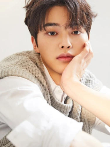 Song Kang (송강)