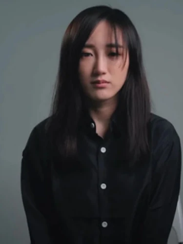 Yang Bao Bei (杨虹玲)