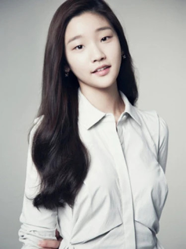 Park So-dam (박소담)